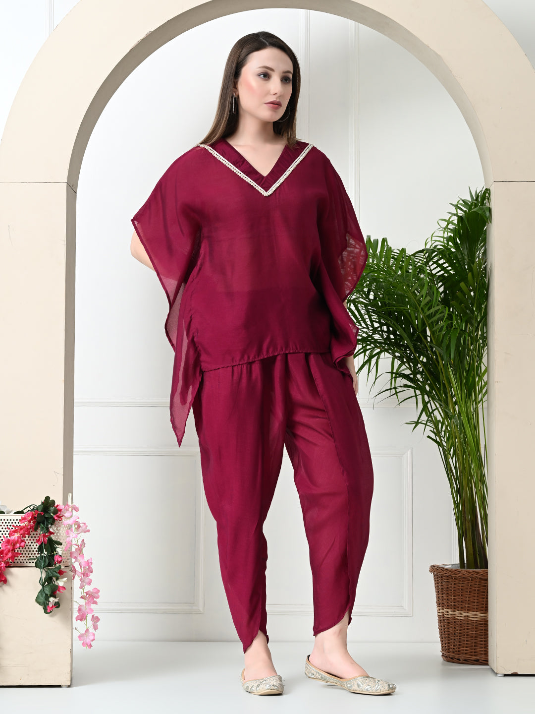 Myshka Women's Wine colour Co-ord set with Lace