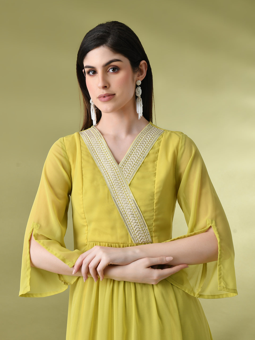 Myshka Women's Green Solid Georgette Dress