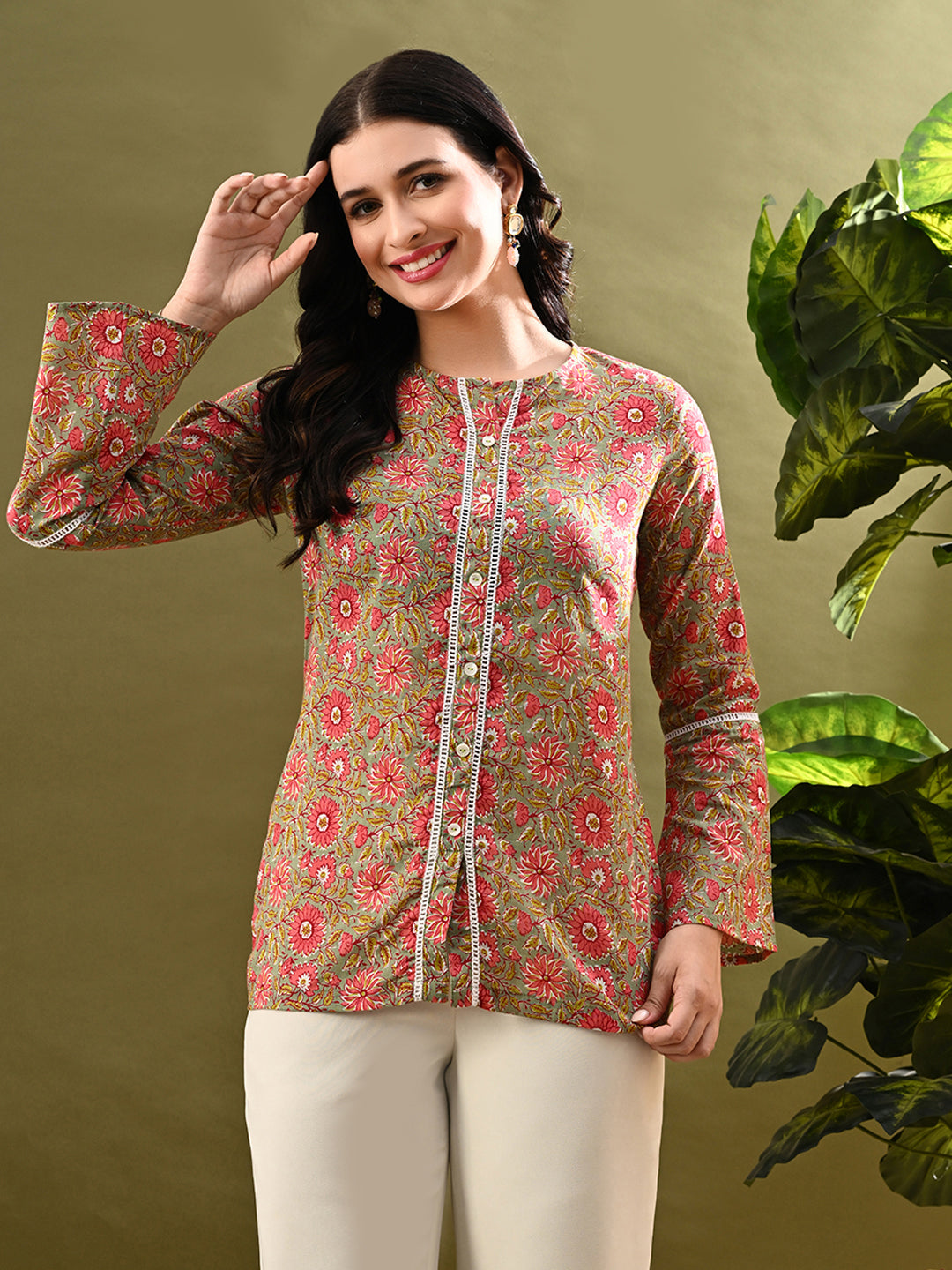 Myshka Women's Multi Printed Tunic With Lace