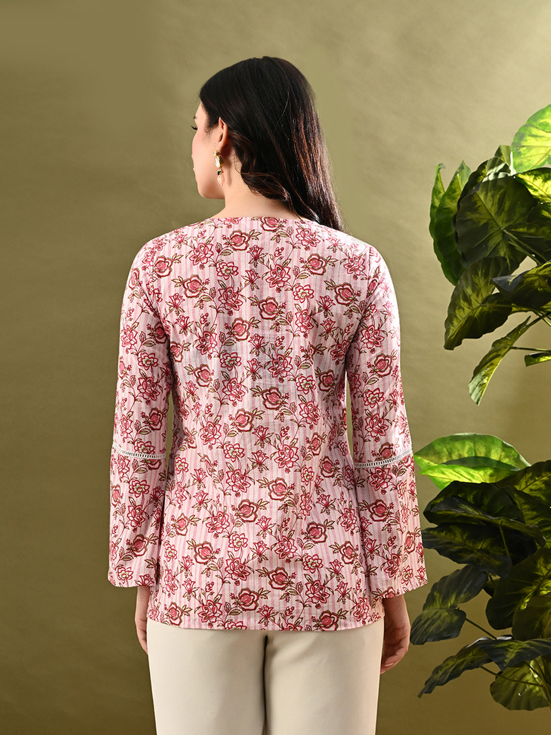 Myshka Women's Multi Printed Tunic With Lace
