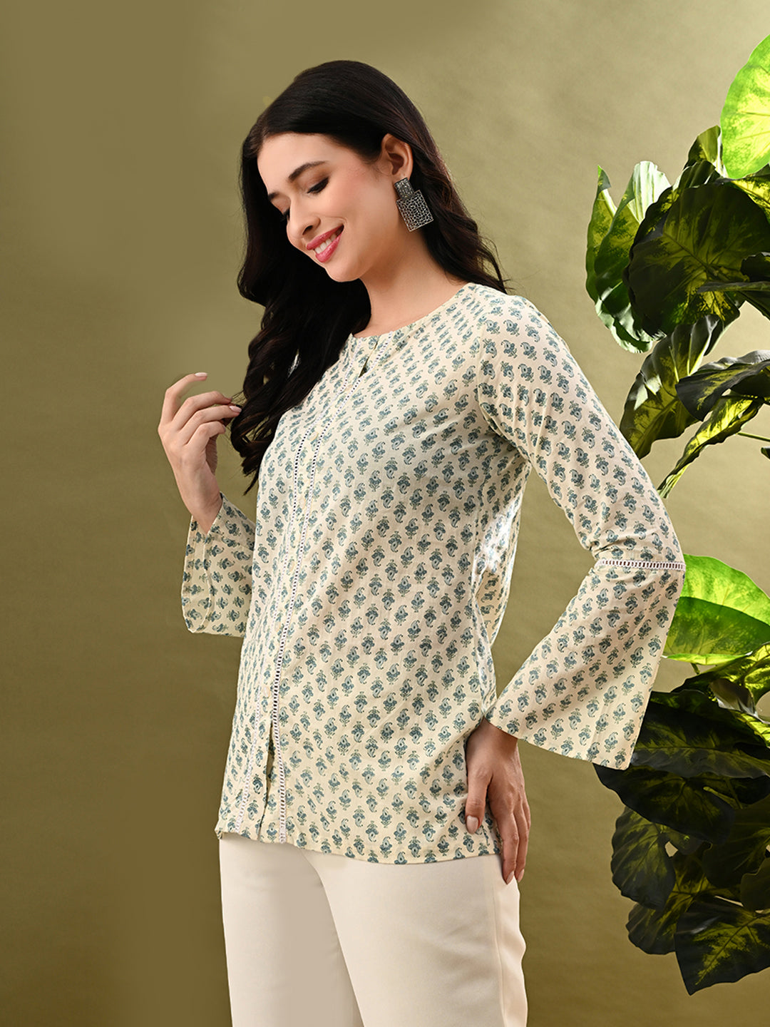 Myshka Women's Multi Printed Tunic With Lace