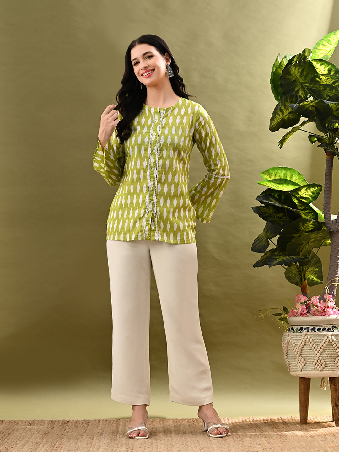 Myshka Women's Green Printed Tunic With Lace