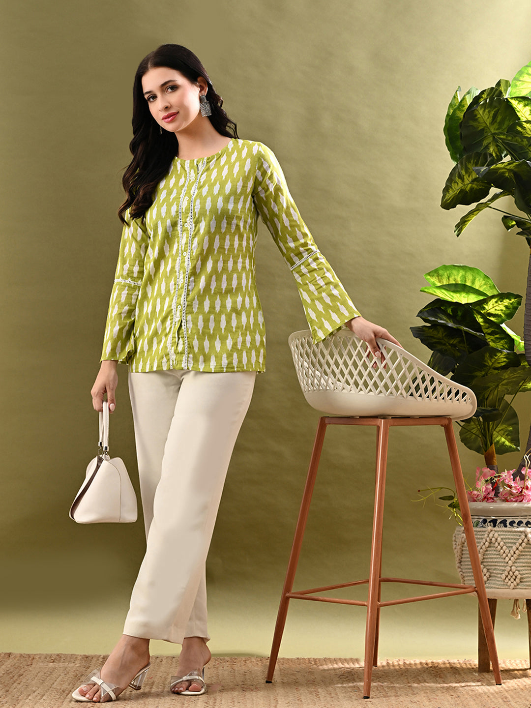 Myshka Women's Green Printed Tunic With Lace