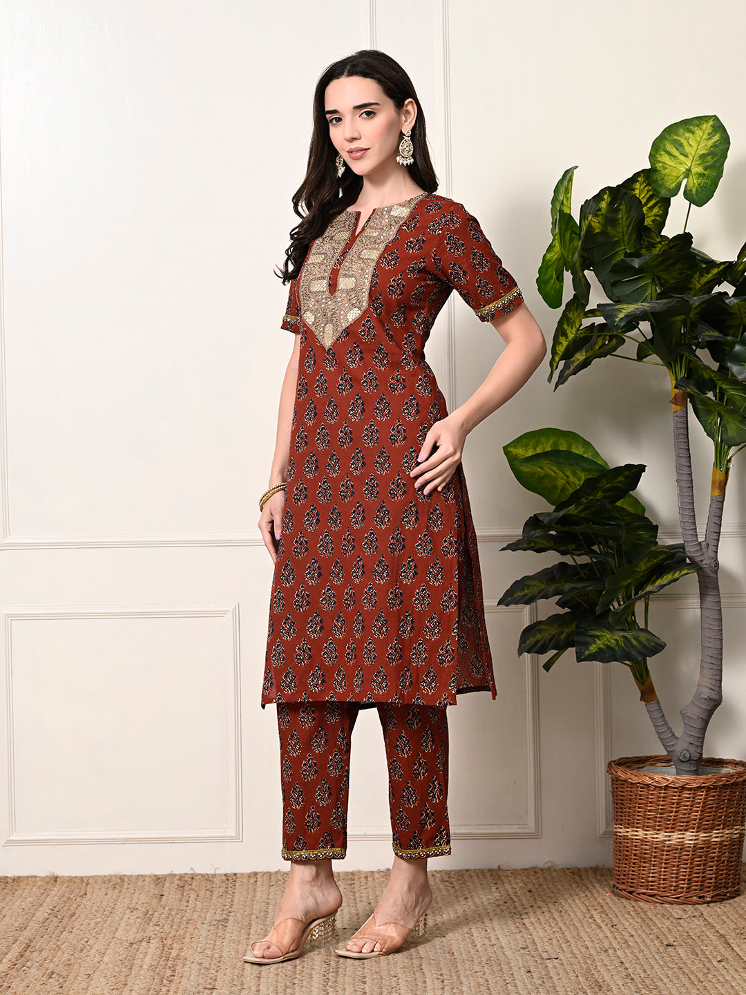 Myshka Women's Cotton Red Printed Kurta Set