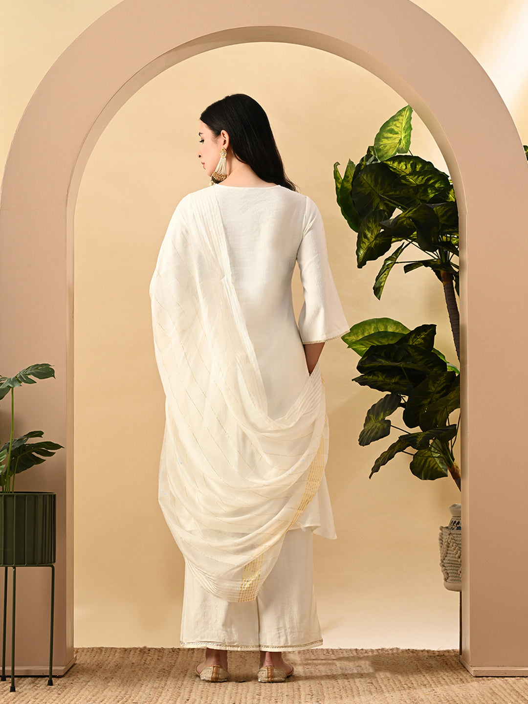 Myshka Women's Embroidered Keyhole Neck Bell Sleeves Kurta & Palazzos Set With Dupattas In White Colour
