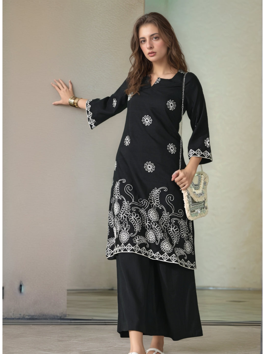 Myshka Women Embroidered Calf Length Black Kurta With Palazzo