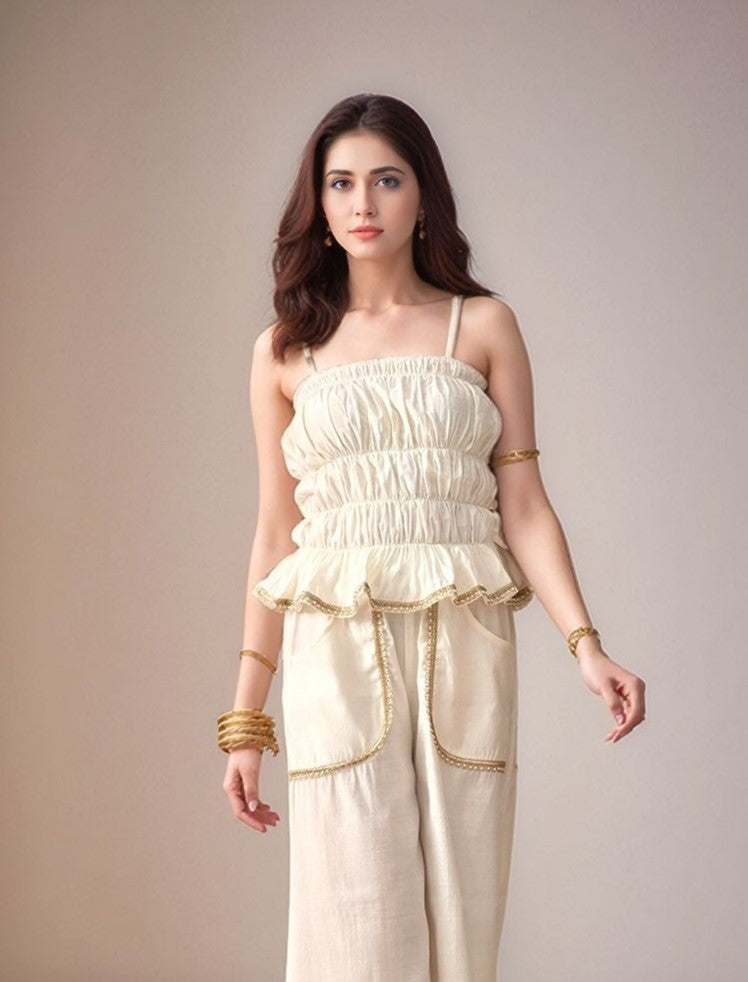 Myshka Women White Laced Tube Top Shoulder Strap