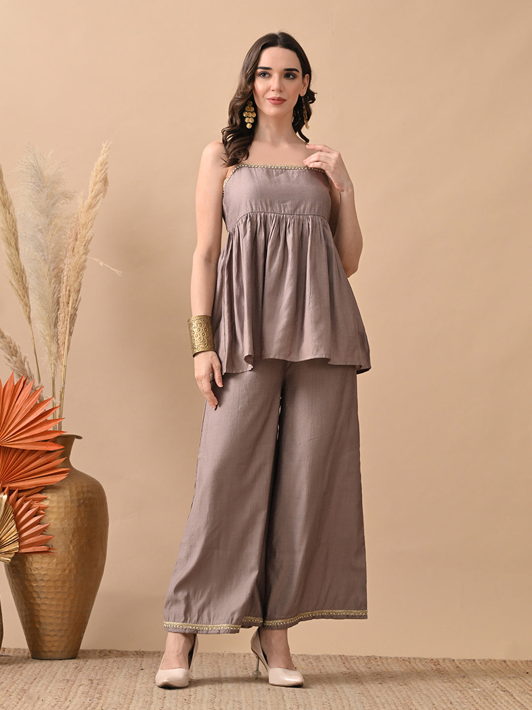 Myshka Women Grey Self Design Peplum Top Trouser Festive