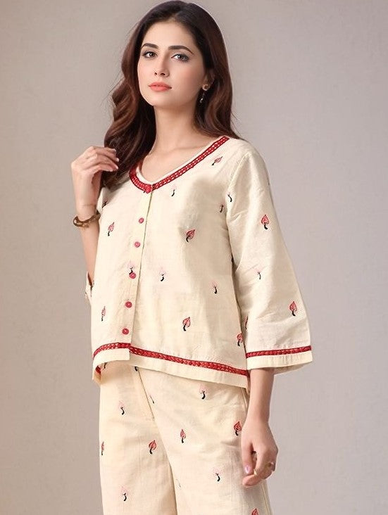 Myshka Women Red Embroidered Laced Shirt Three-Quarter Sleeves