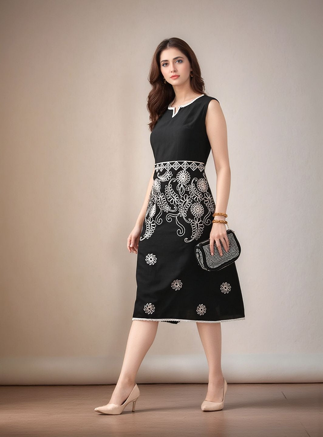 Myshka Women Black Embroidered Dress Sleeveless