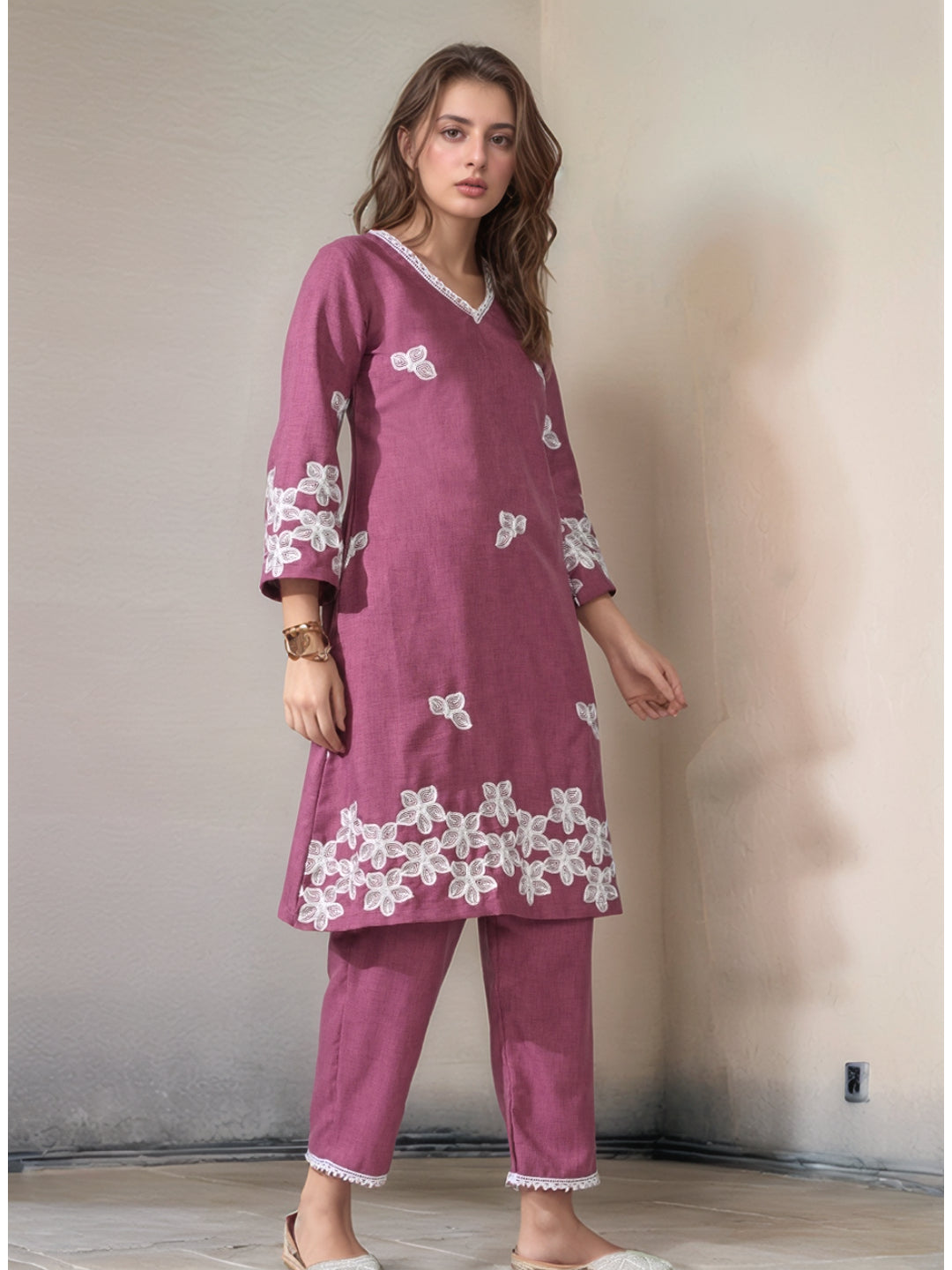 Myshka Women Embroidered Calf Length Mauve Kurta With Palazzo