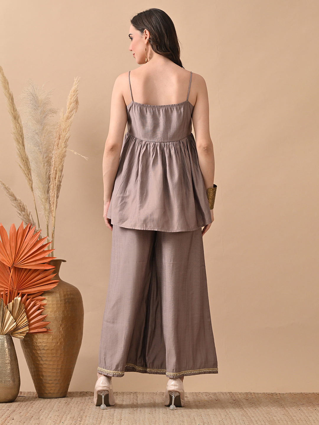 Myshka Women Grey Self Design Peplum Top Trouser Festive