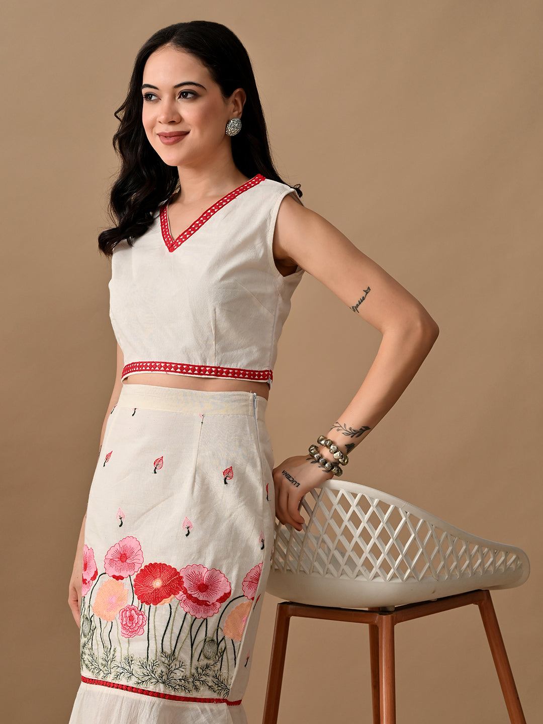 Myshka Women Multi Color Thread Floral Embroidered & Laced Sleeveless Top Mermaid Skirt Fusion