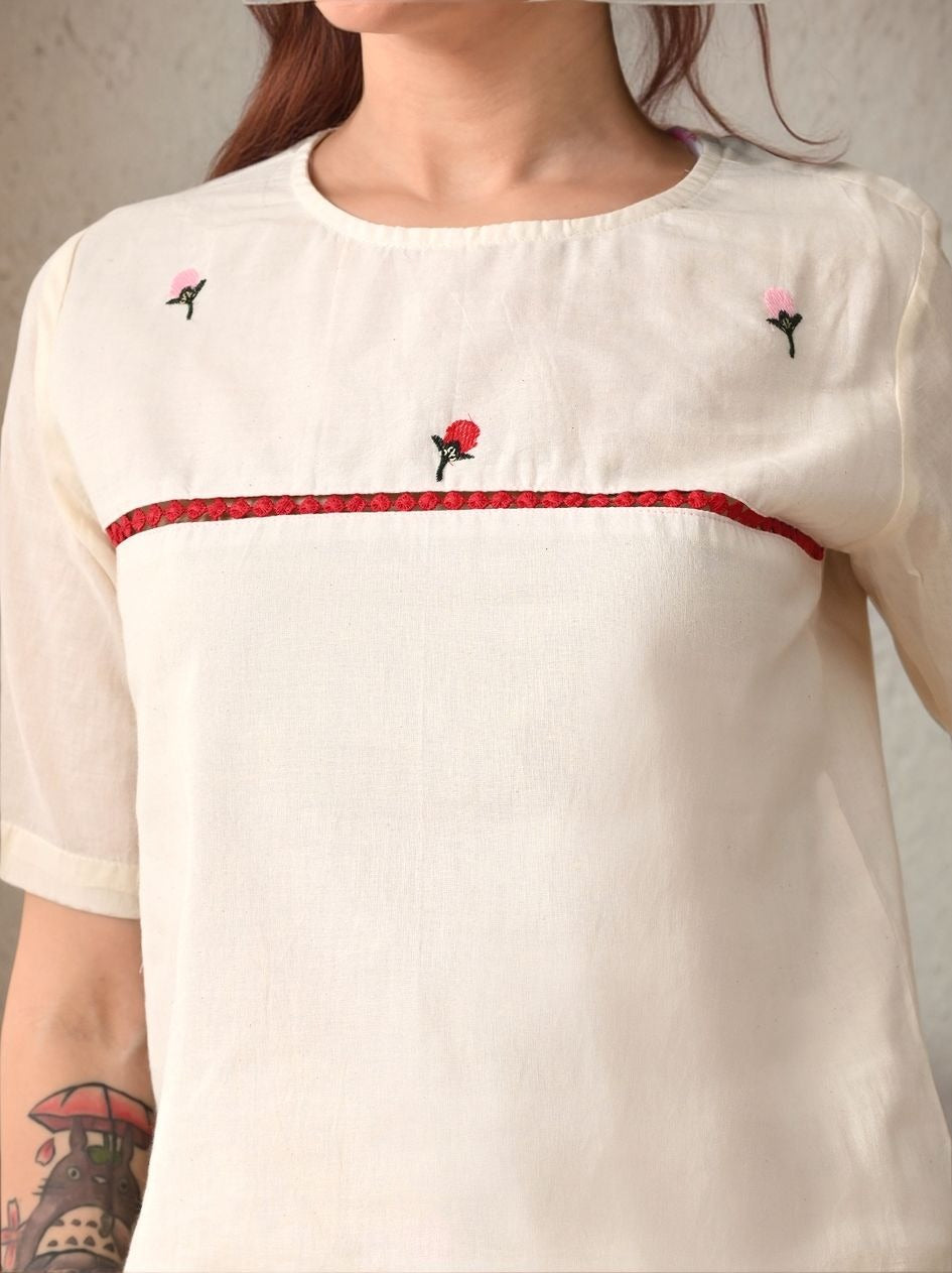 Myshka Women Off-White Self Design Top Short Sleeves