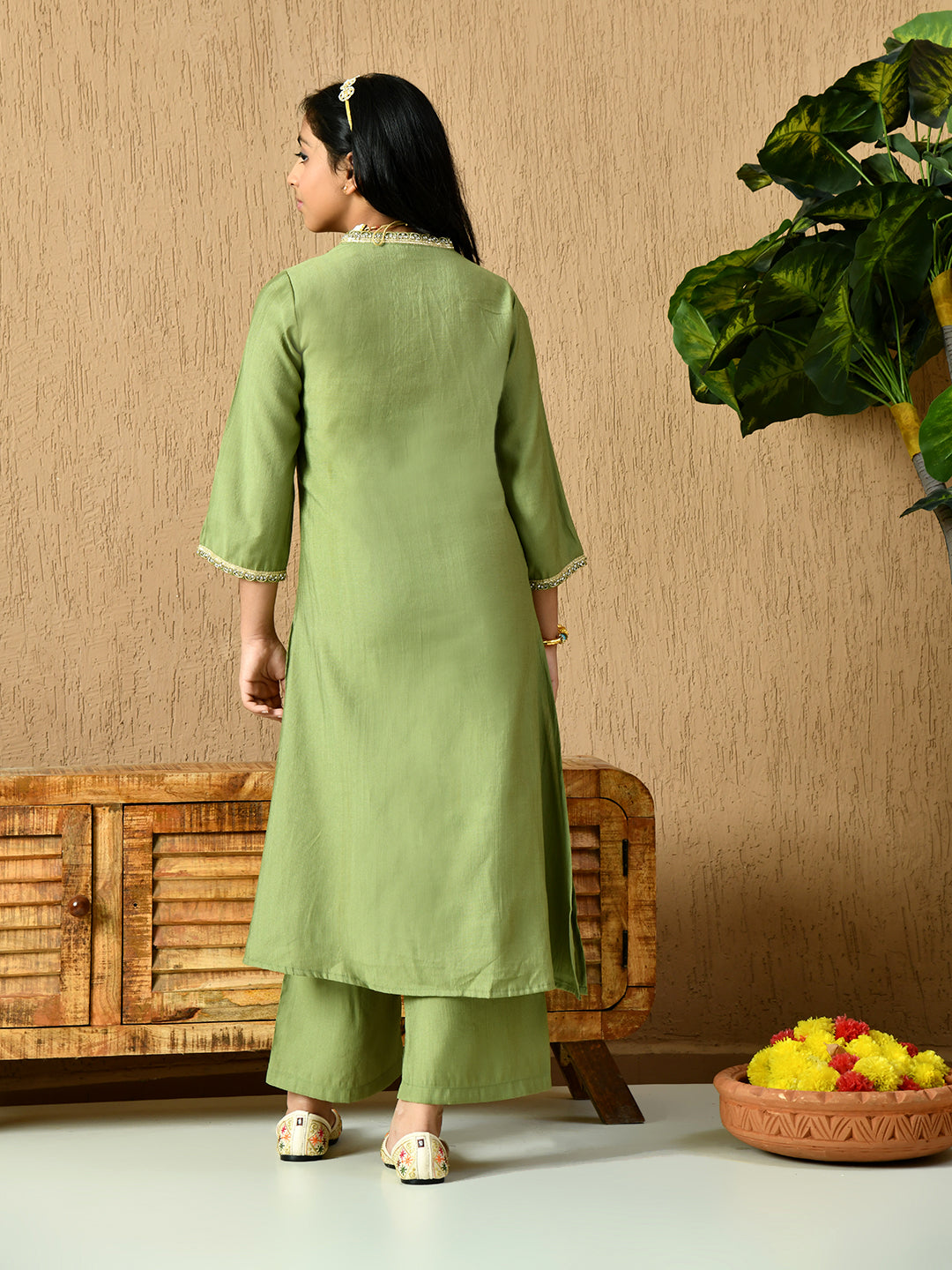 Myshka Kids Girls Calf length Embellished Kurta Set Olive Color