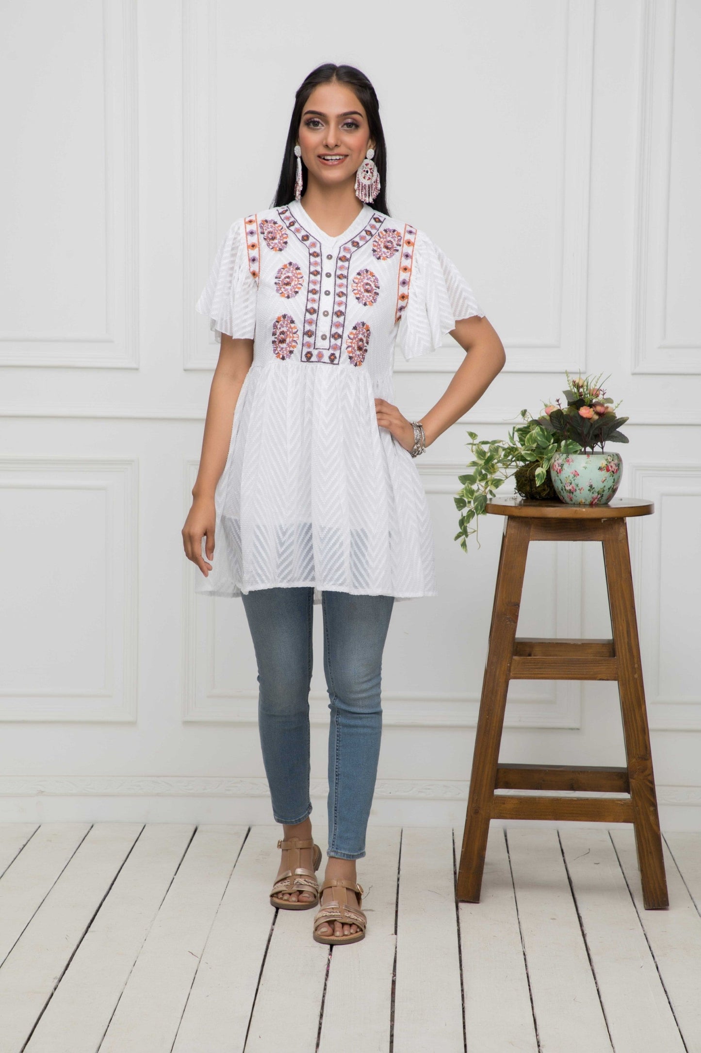 Women's White Solid V-Neck Flared Sleeves Synthetic Georgette Top Myshka