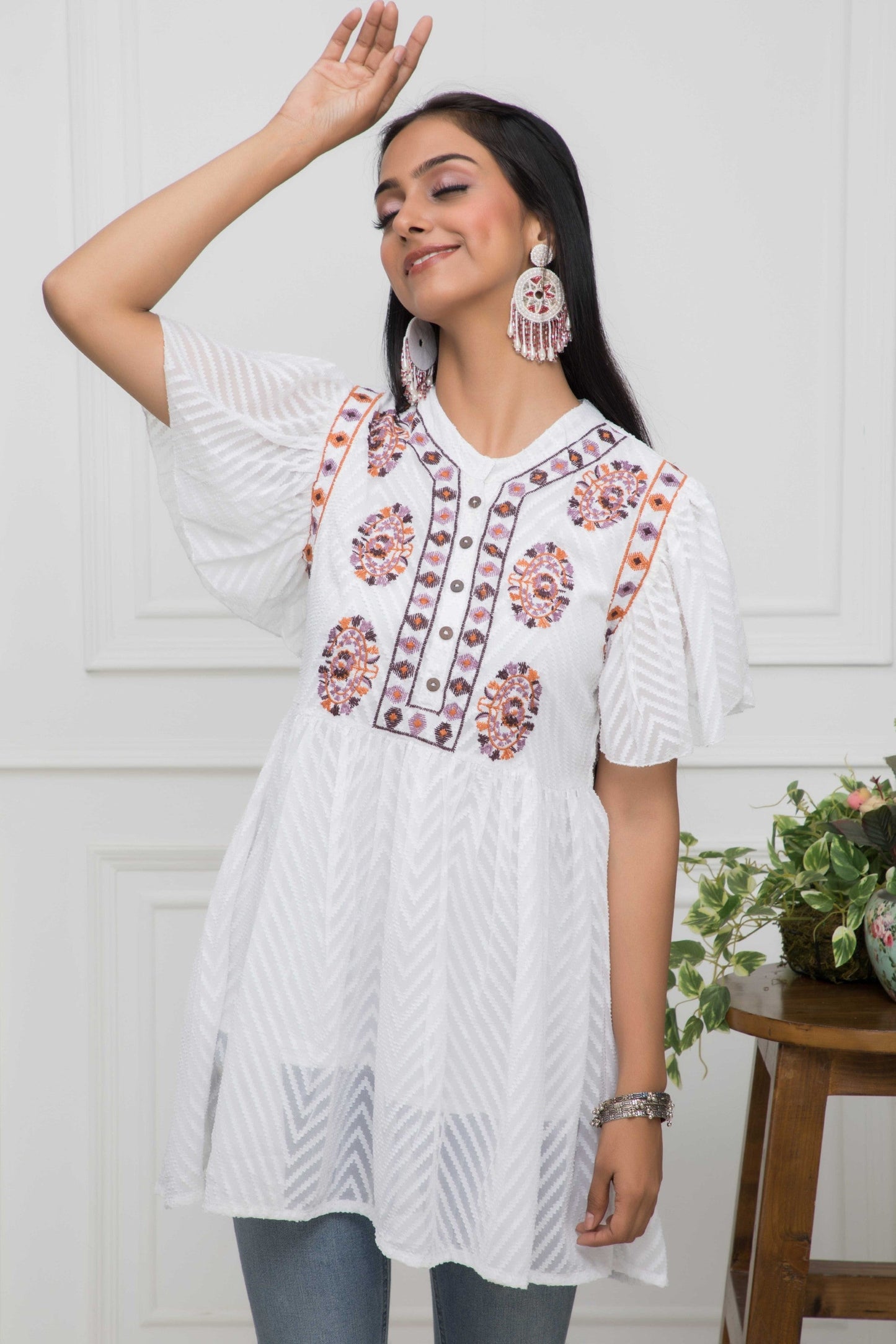 Women's White Solid V-Neck Flared Sleeves Synthetic Georgette Top Myshka