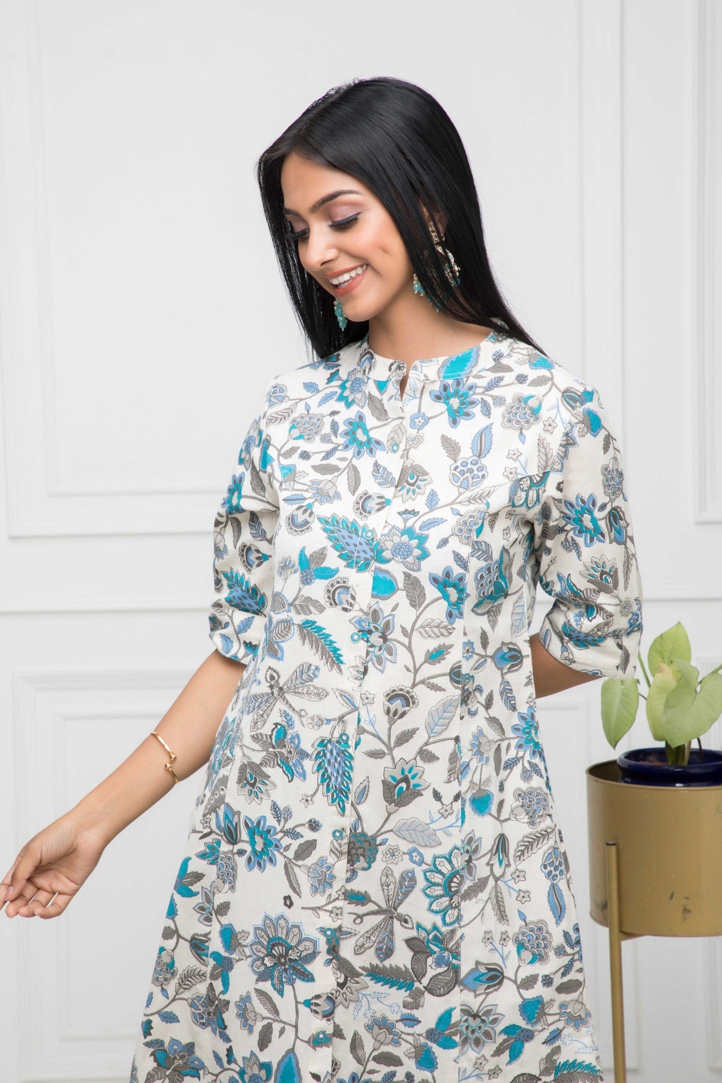 Women's Multi Floral Cotton A-Line Mandarin Collar Kurtas Myshka