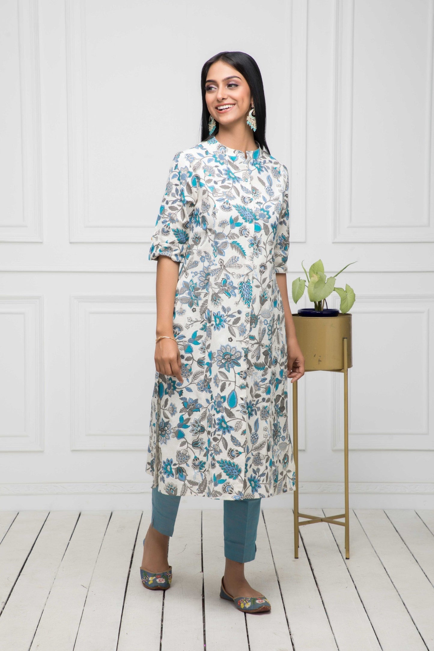 Women's Multi Floral Cotton A-Line Mandarin Collar Kurtas Myshka