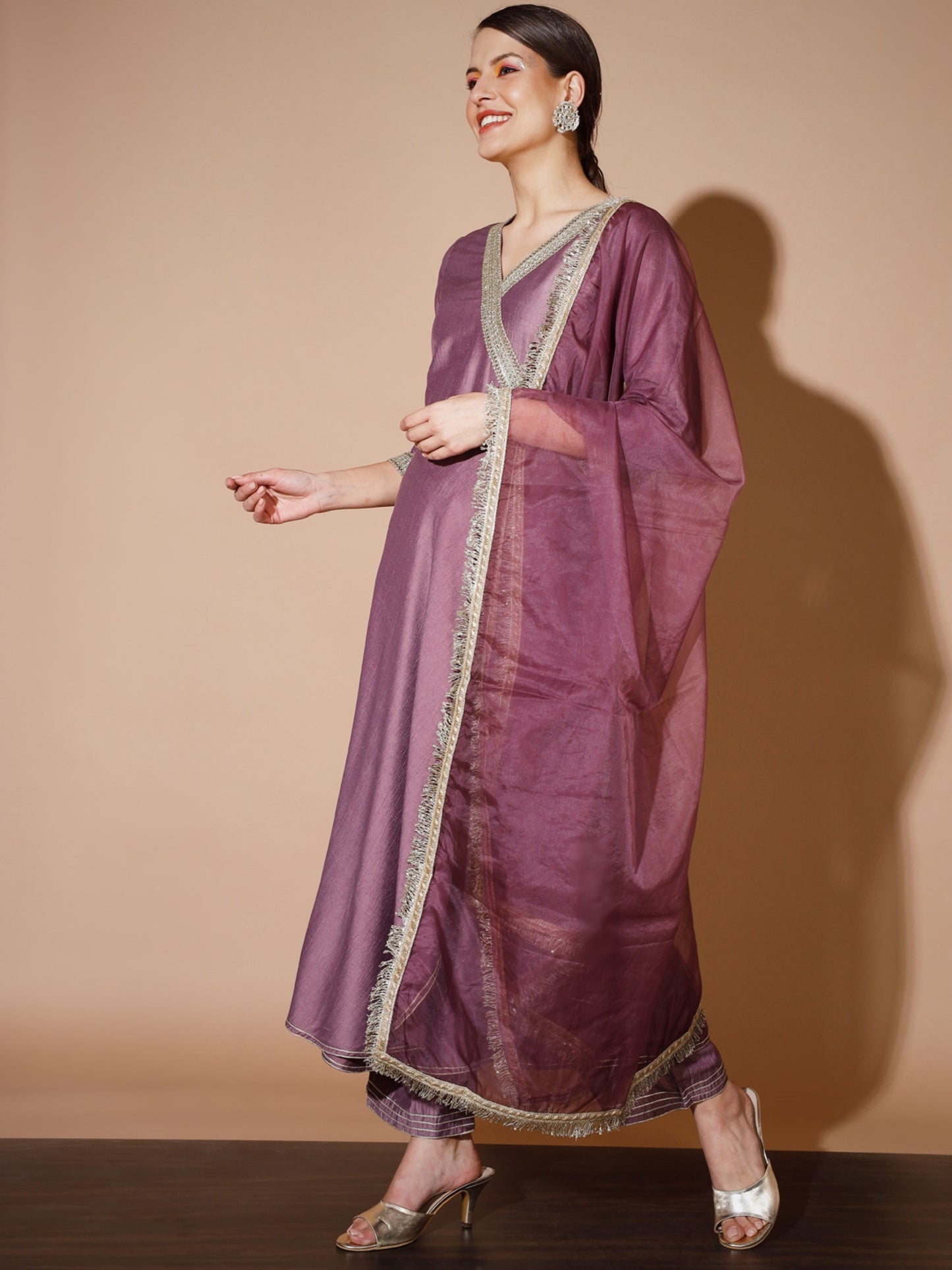 Women's Mauve Solid Kurta & Palazzos With Dupatta Myshka