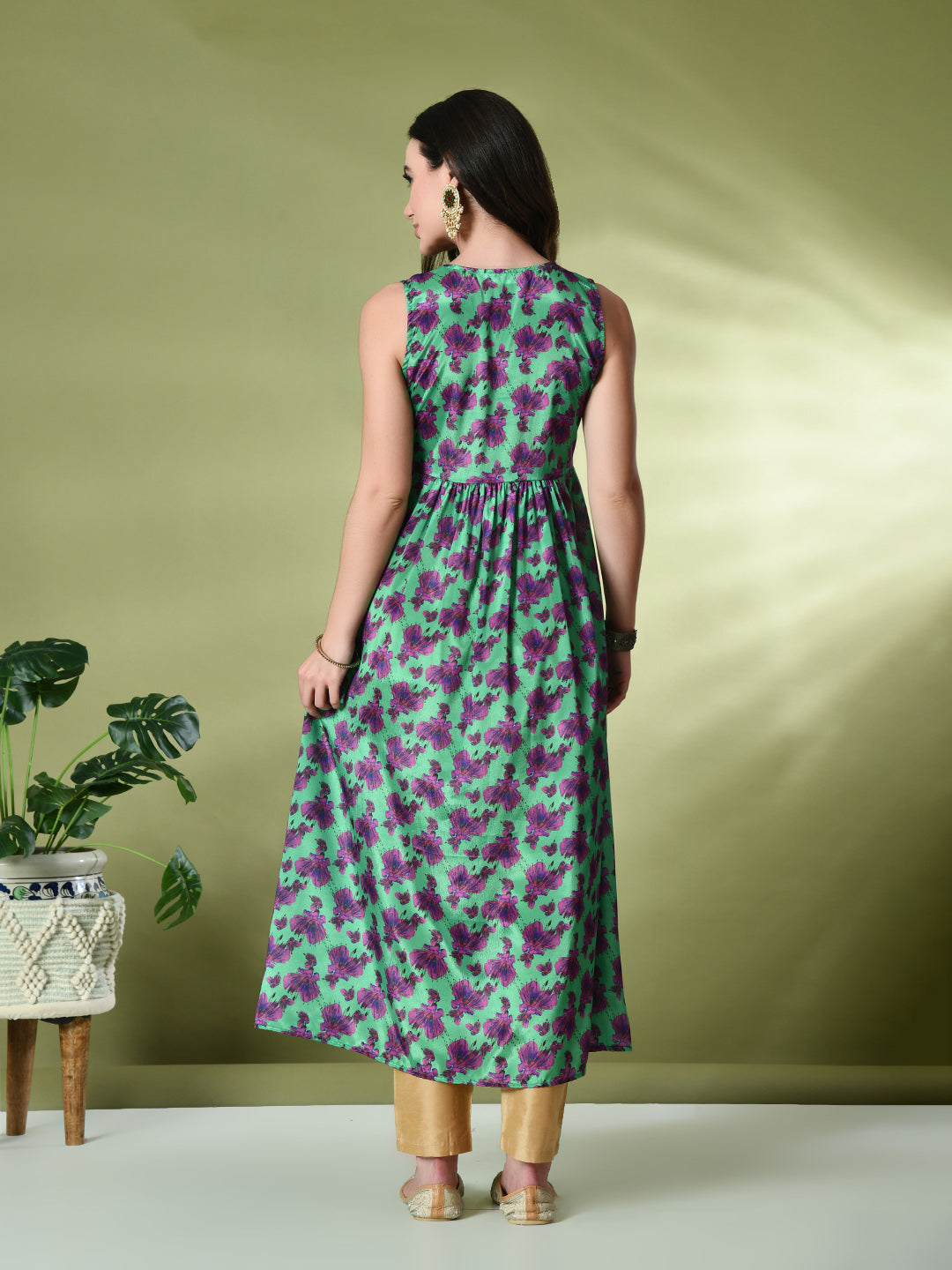 Color-Green