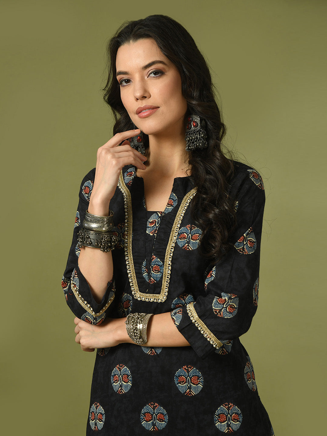 Women's Black Printed Cotton Straight Party Kurta Sets - Myshka