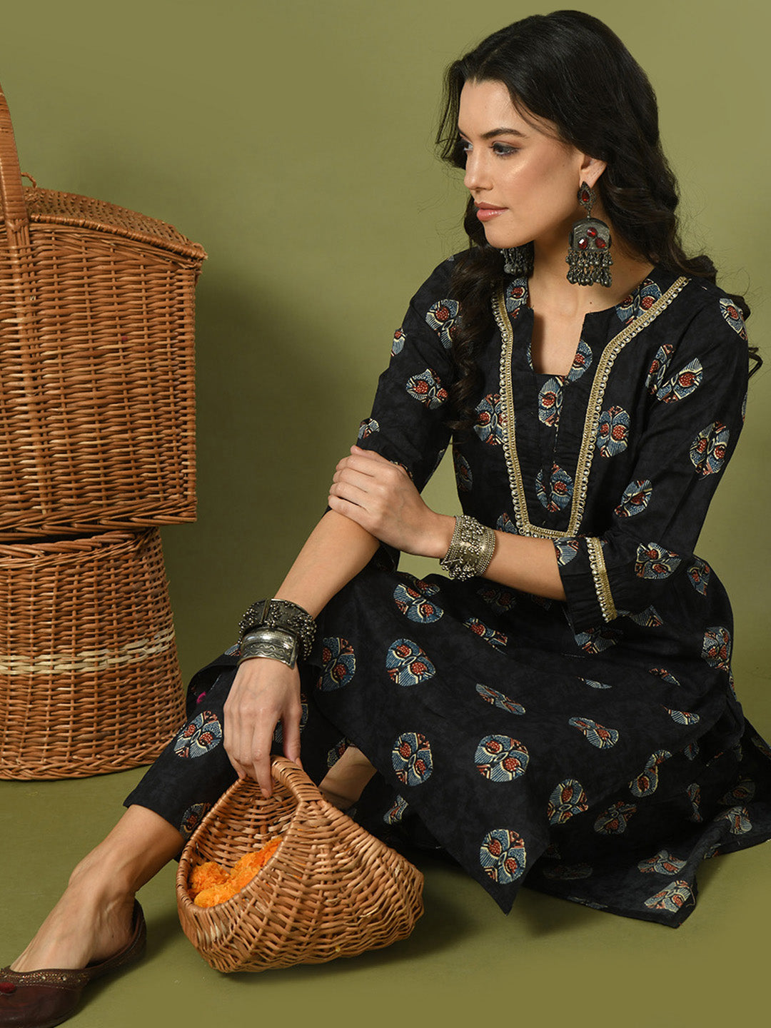 Women's Black Printed Cotton Straight Party Kurta Sets - Myshka
