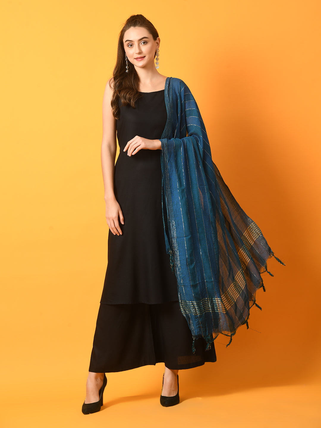 Women's Black Solid Anarkali Party Kurta Sets With Dupatta - Myshka