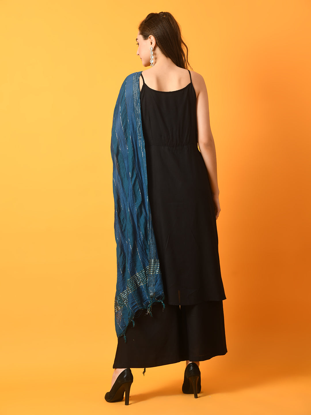 Women's Black Solid Anarkali Party Kurta Sets With Dupatta - Myshka