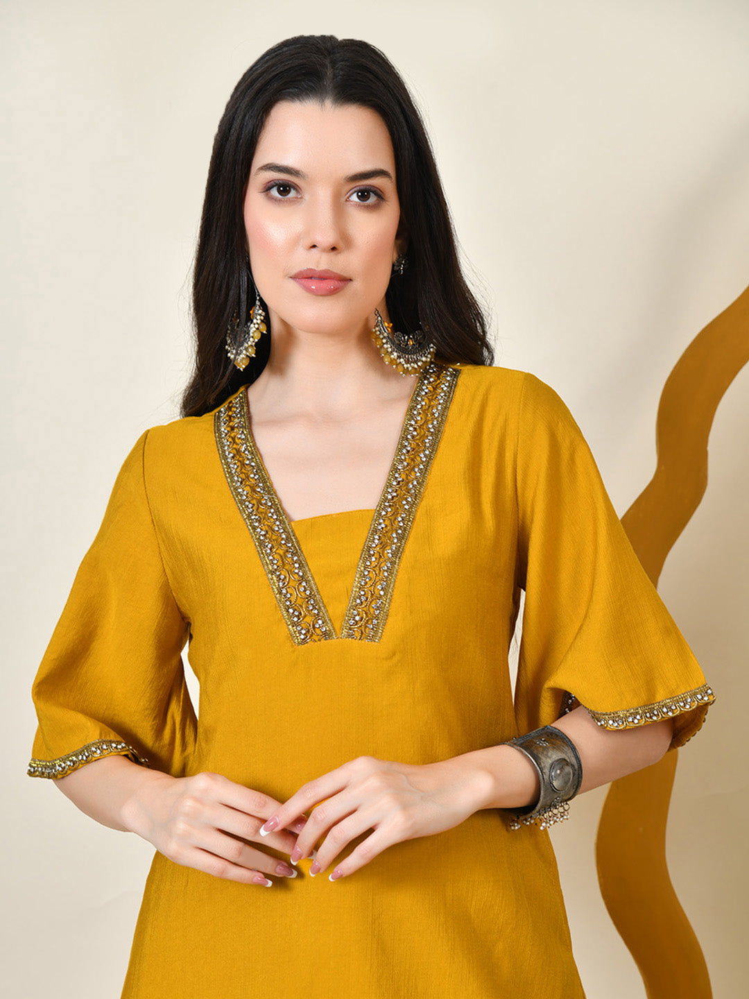 Myshka Women's Musterd Solid V-Neck Bell Sleeves Kurta & Dhoti Pants