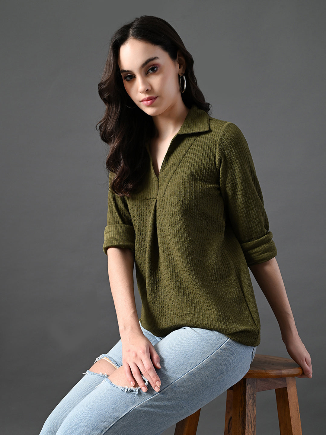 Myshka Women's Classic Olive Green V-Neck Full Sleeve Top For Daily Wear