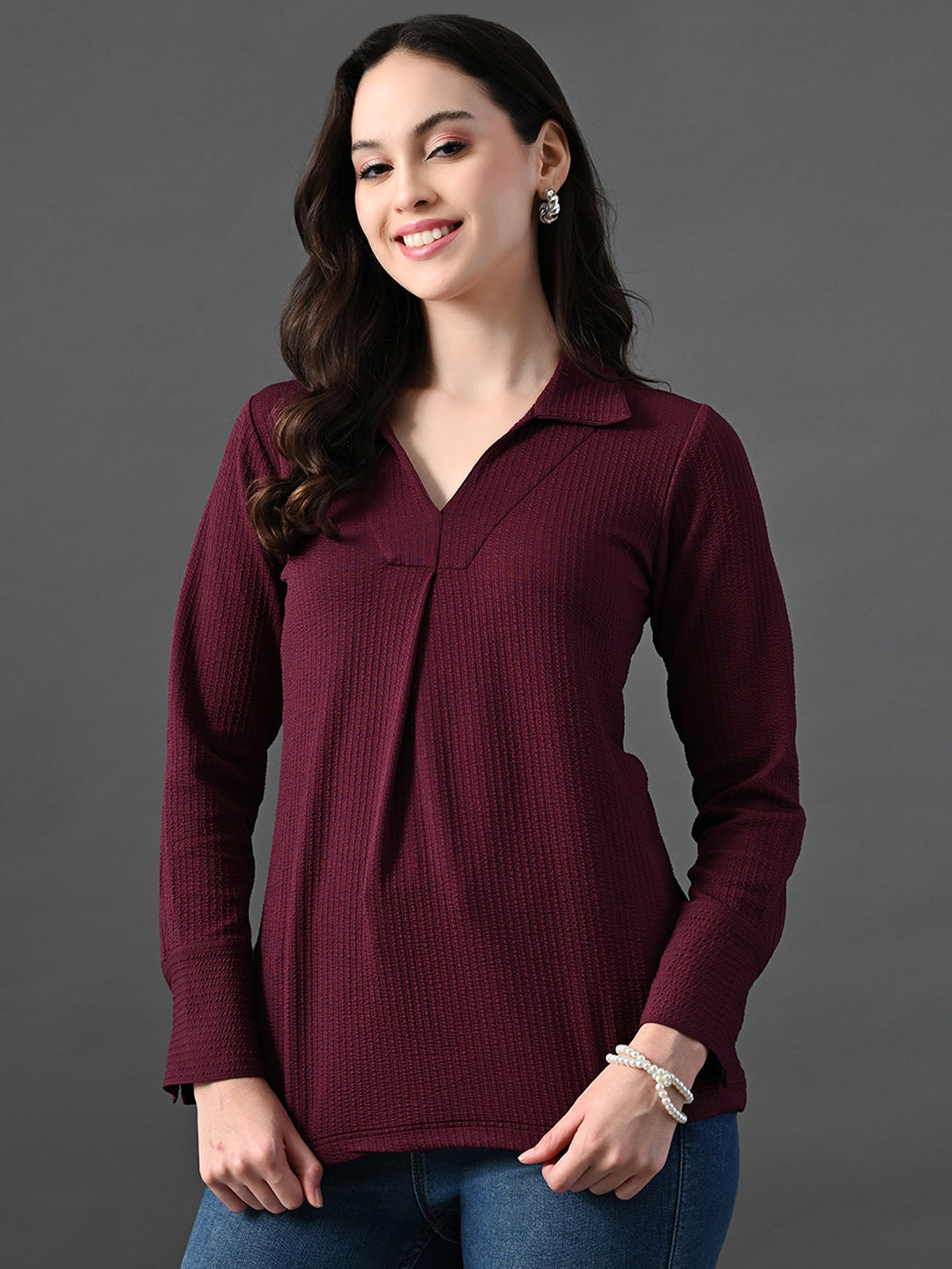 Myshka Women's Classic Magenta V-Neck Full Sleeve Top For Daily Wear
