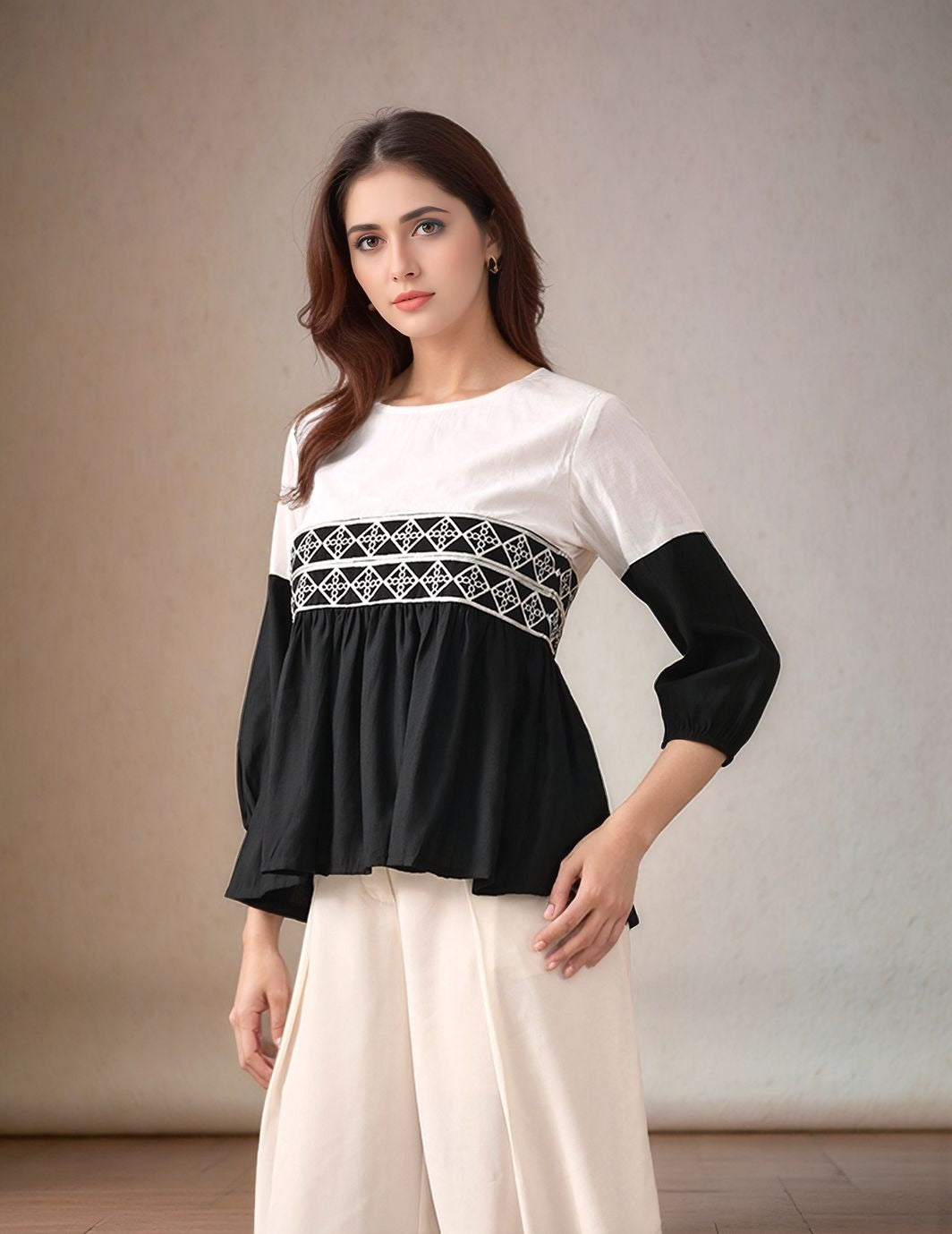 Myshka Women Black & White Embroidered Peplum Top with Regular Fit