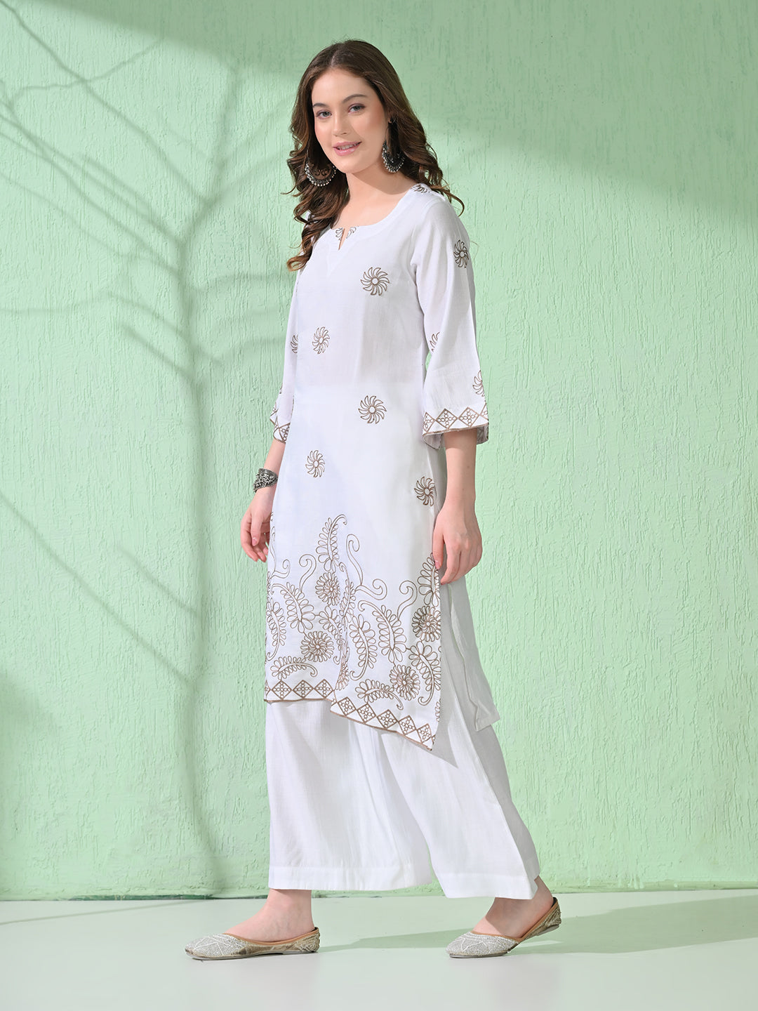 Myshka Women Embroidered Calf Length White Kurta With Palazzo