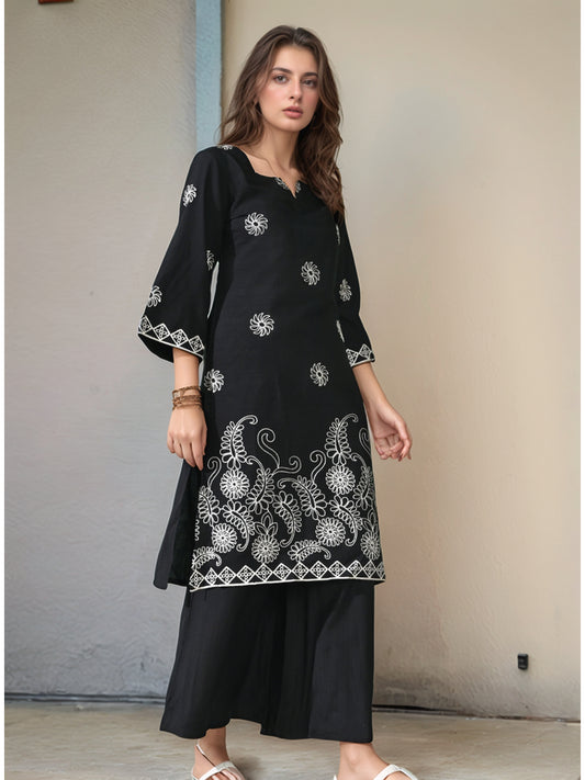 Myshka Women Embroidered Calf Length Black Kurta With Palazzo