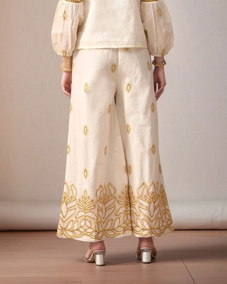 Myshka Women Mustard Yellow Ethnic Motif Embroidered Flared Trouser