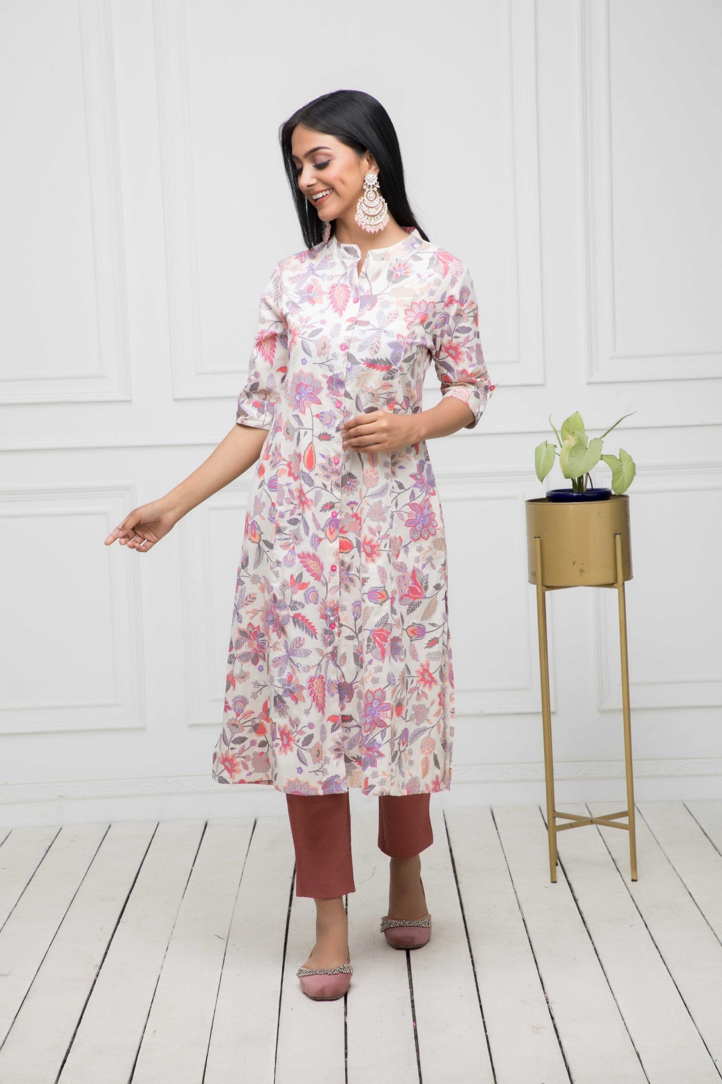Women's Multi Floral Cotton A-Line Round Neck Kurtas Myshka