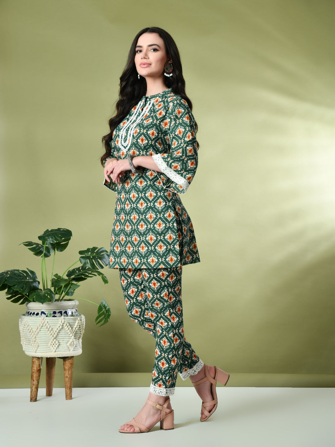 Color-Green
