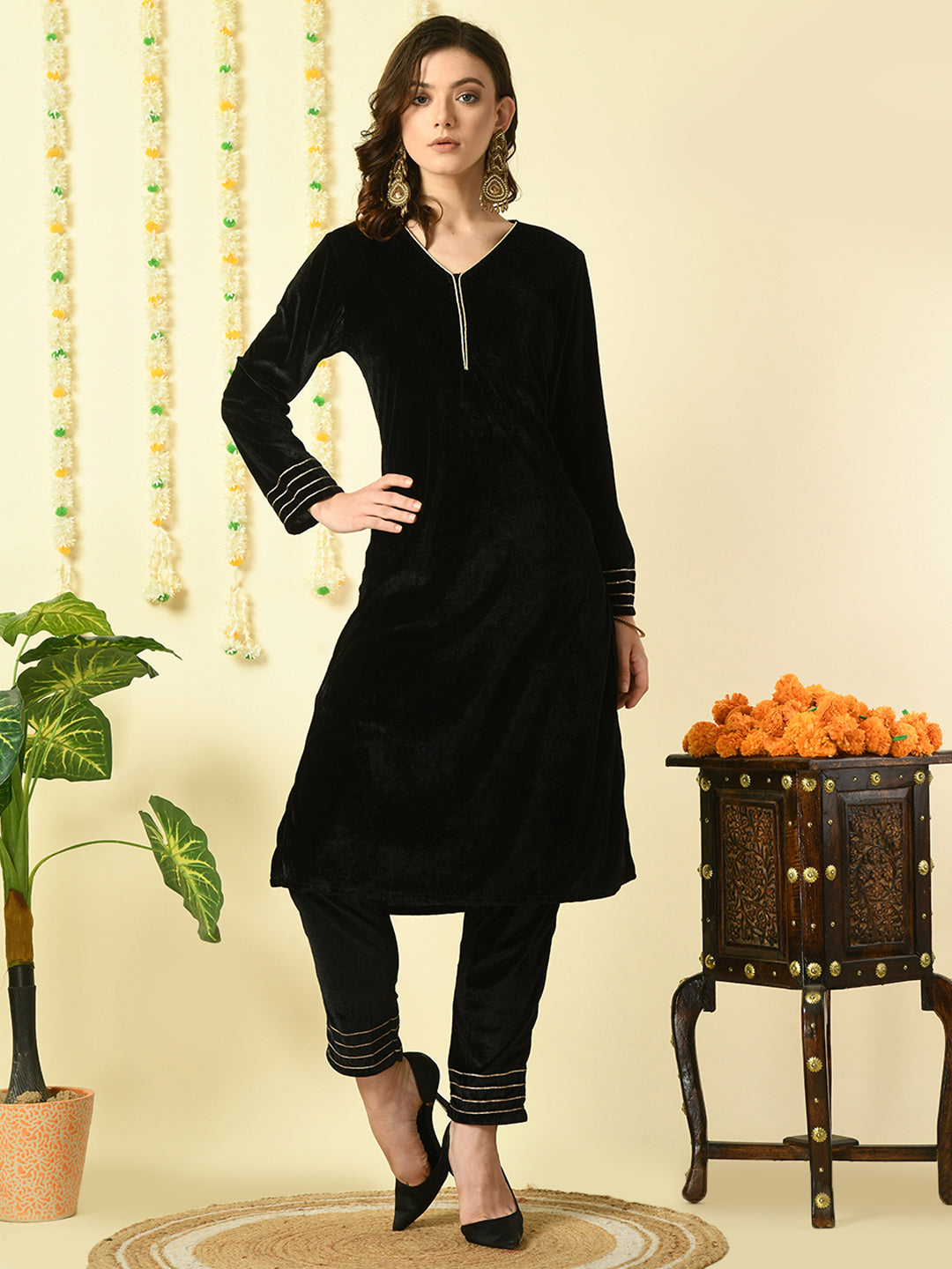 Color_Black