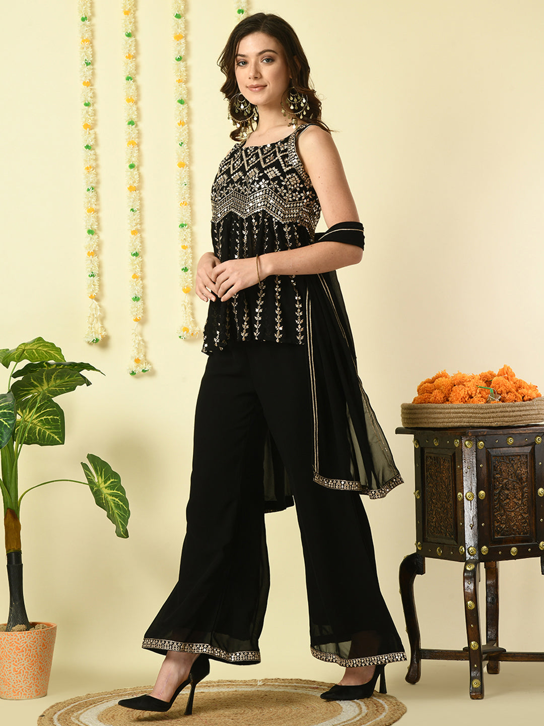Color_Black