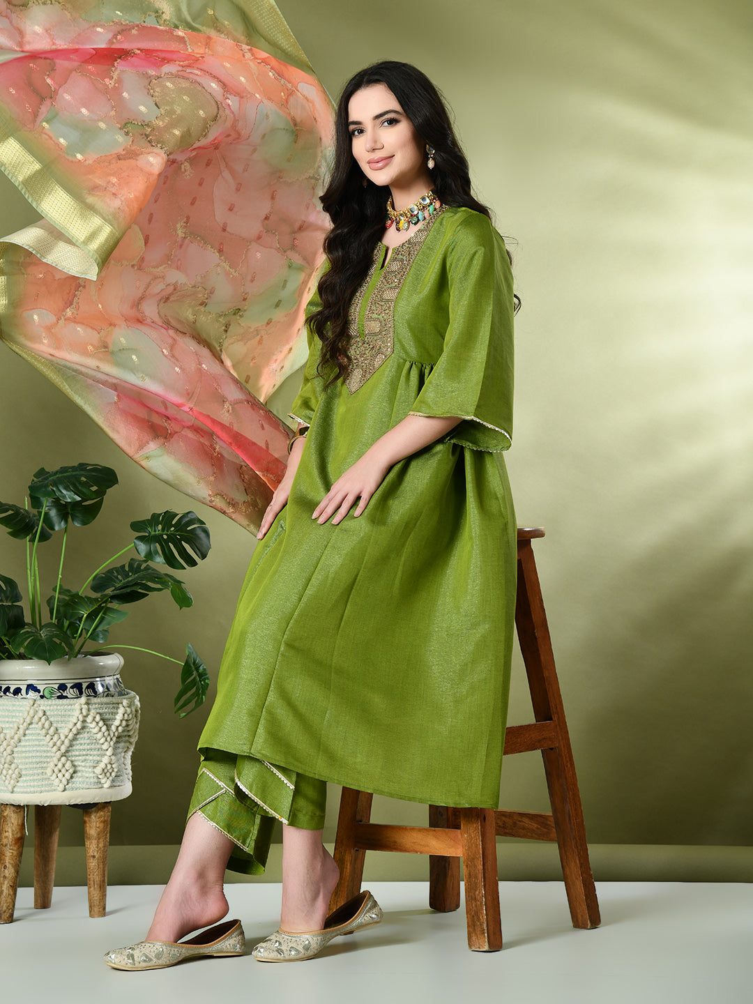 Color-Green